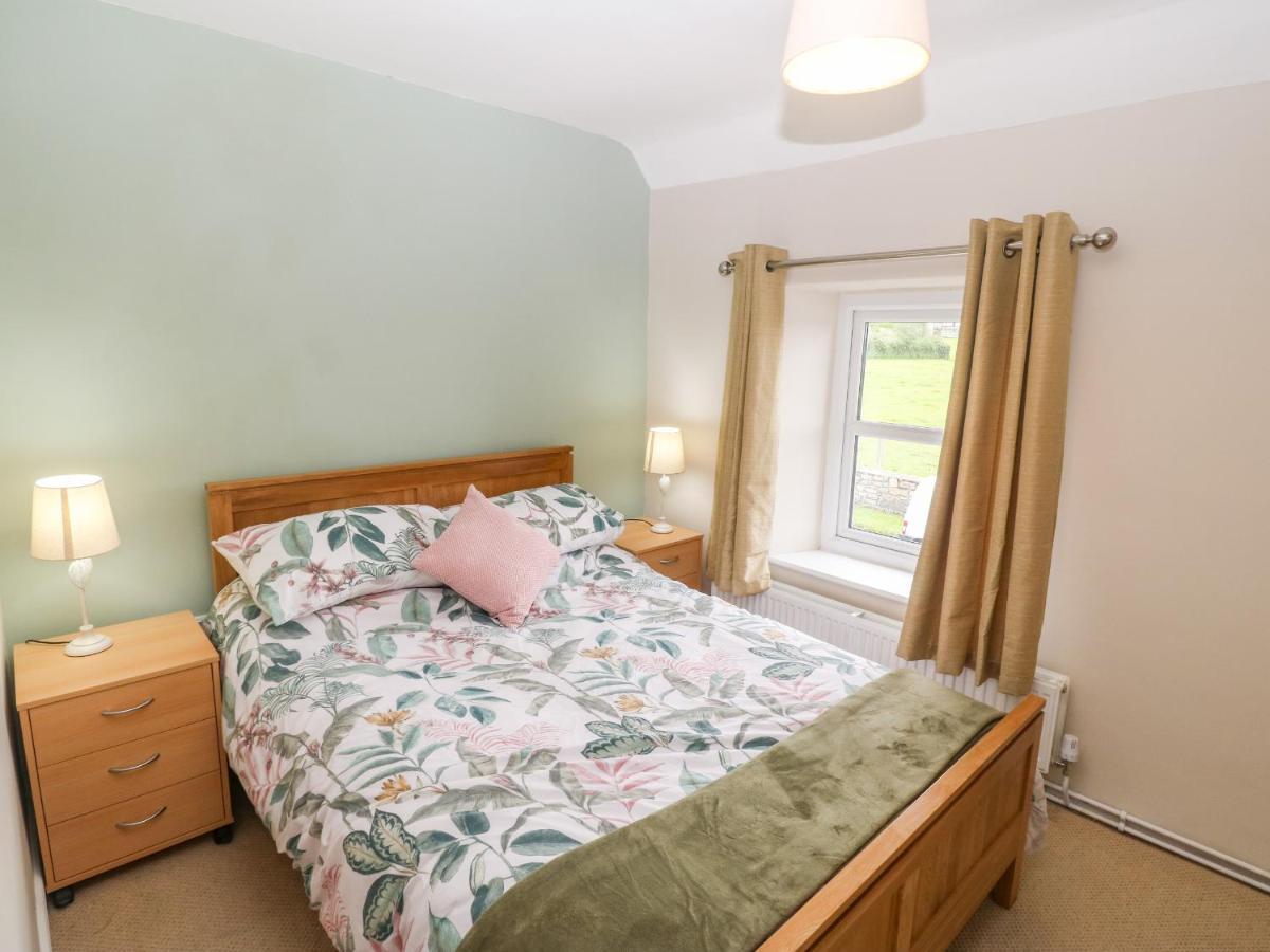 3 Green Terrace Gaerwen Luaran gambar
