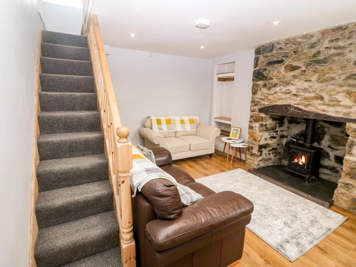 3 Green Terrace Gaerwen Luaran gambar